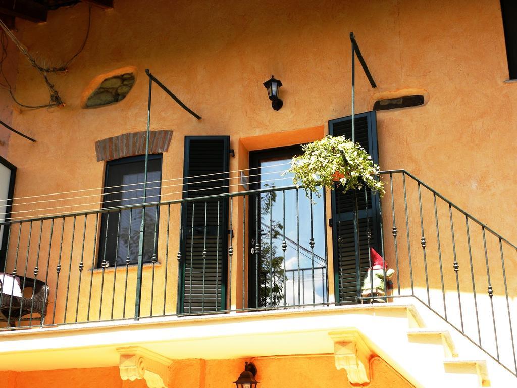 Bed&Breakfast La Siepe Pinerol Chambre photo